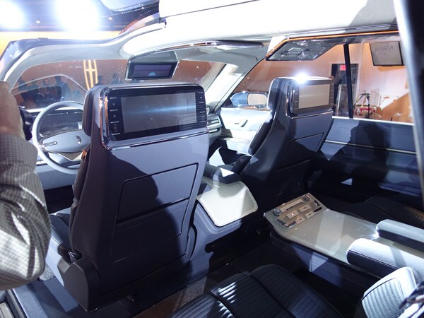 13 Lincoln Navigator Concept