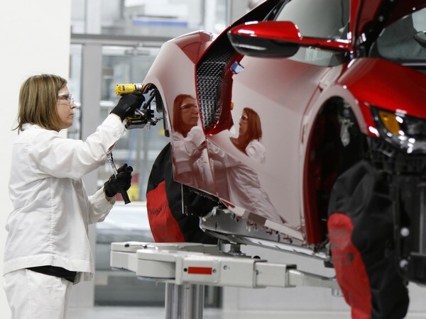 13 Acura Nsx Manuf Plant