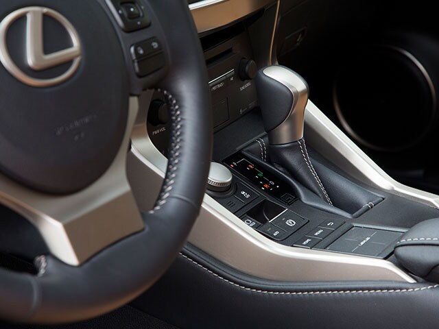 14 2016 Lexus Nx 200t
