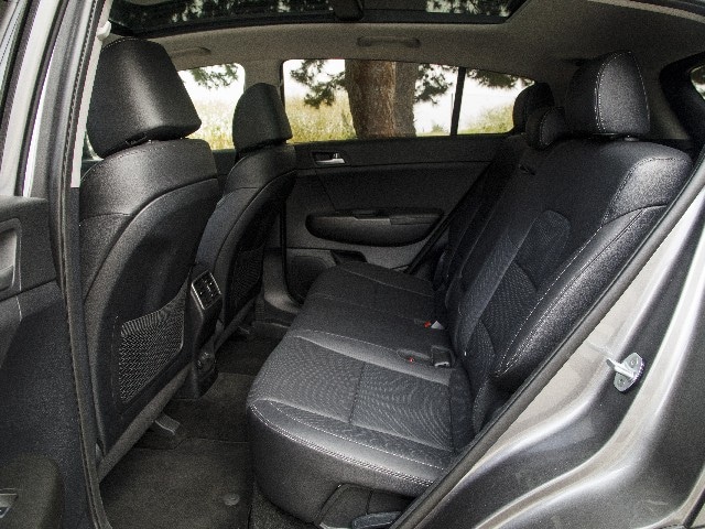14 2017 Kia Sportage Comparo