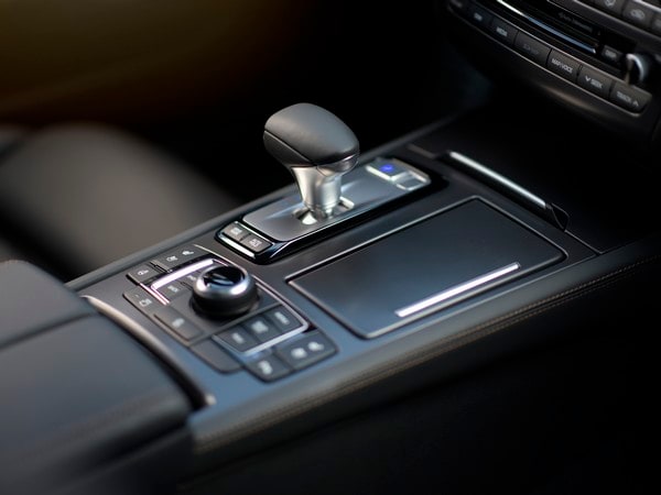 14-2018-Genesis-G80-3.3T-1