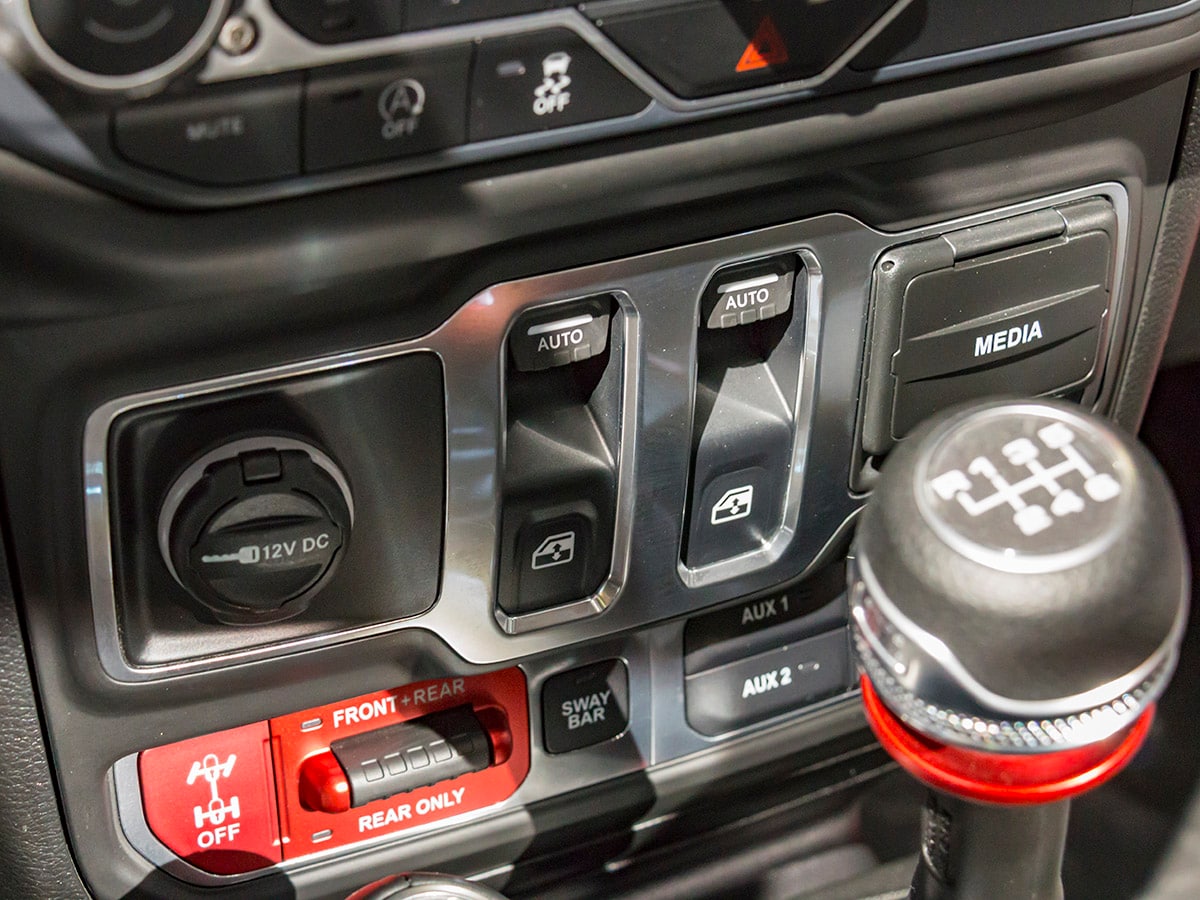14 2018 Jeep Wrangler LAAS KBB