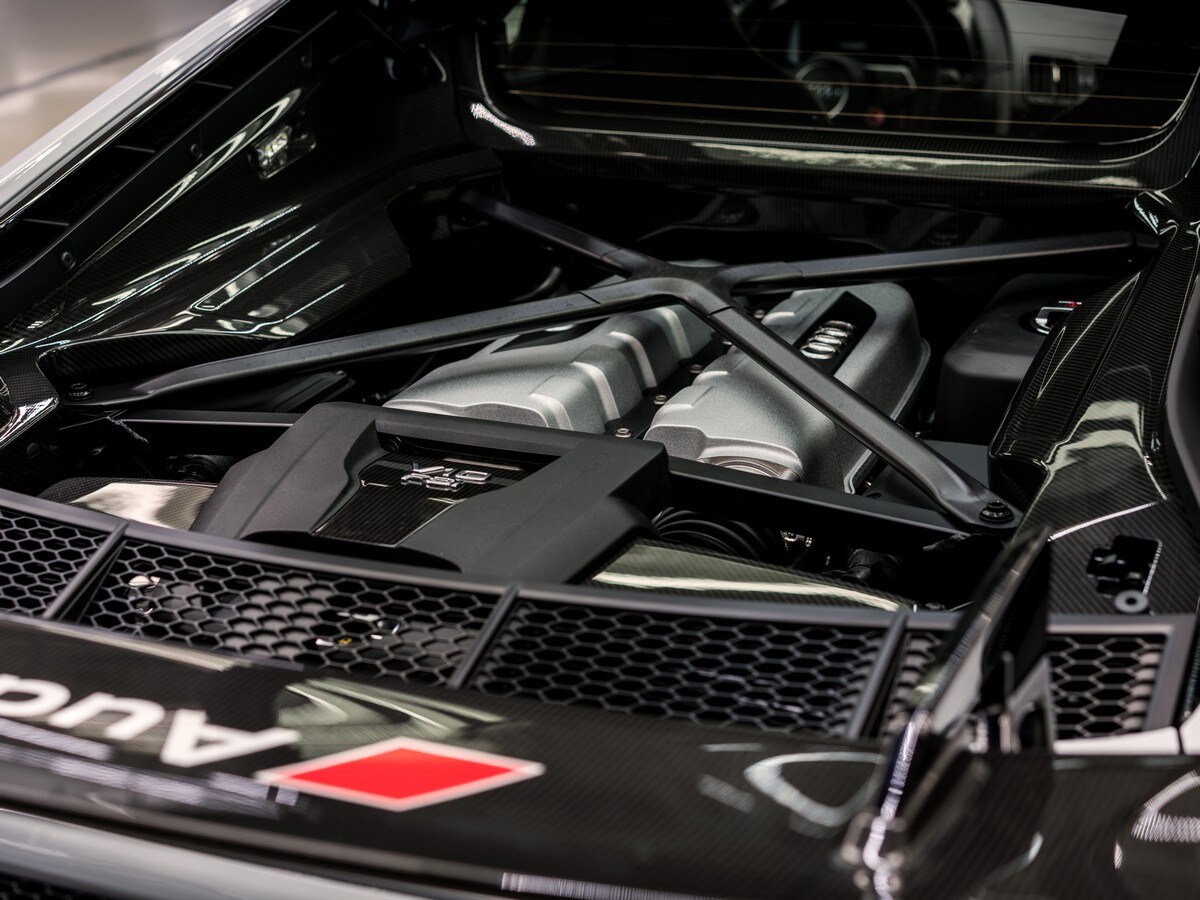 14 2018 Audi R8 V10 Competition Pkg