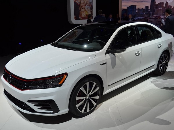 14 2018 Vw Passat Naias