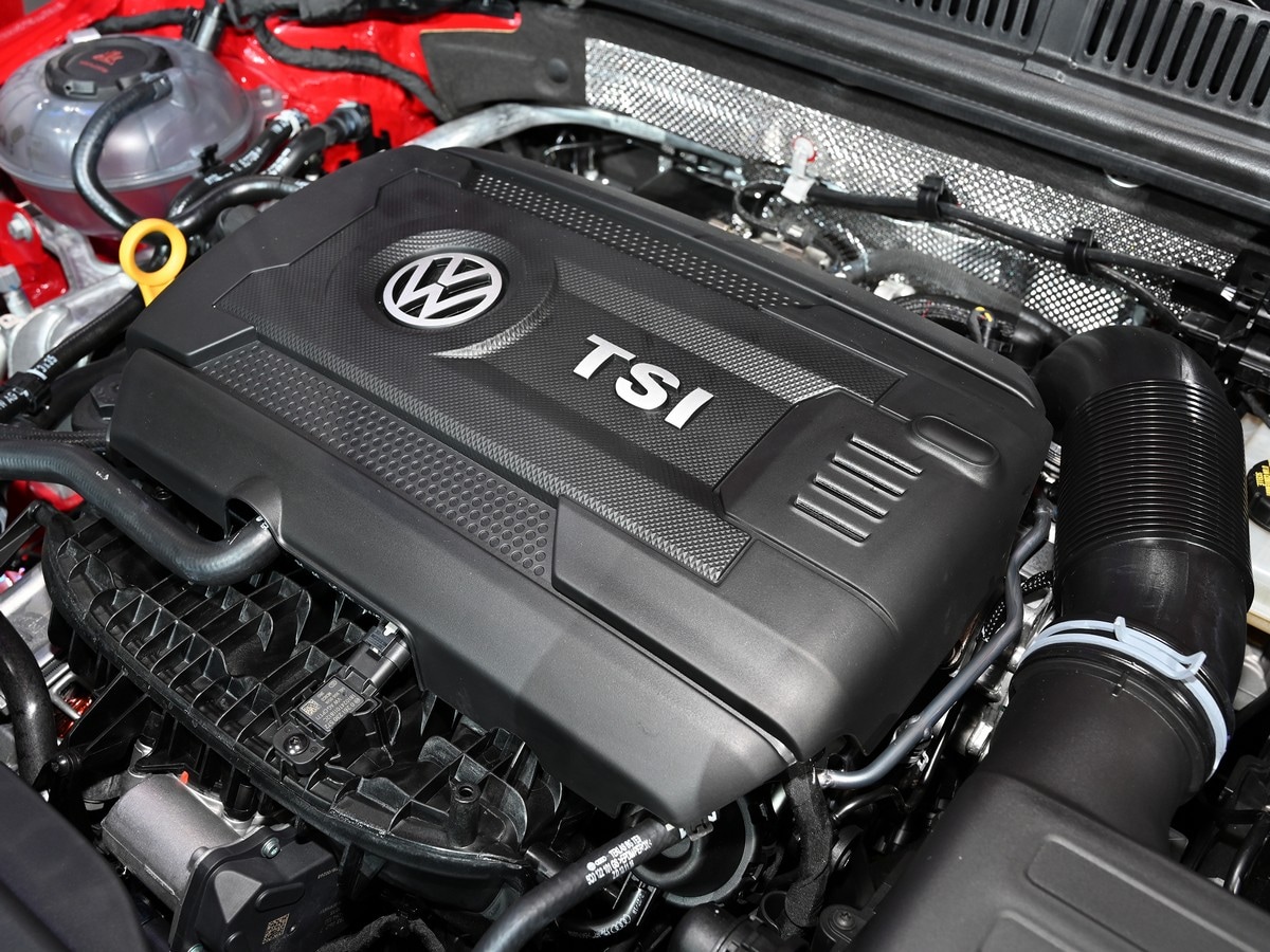 14 2019 Volkswagen Jetta Gli Cas