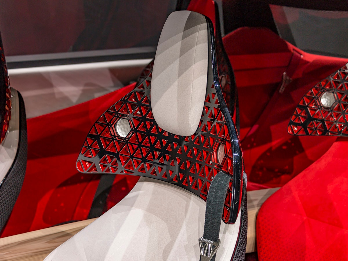 14 Nissan X Motion Concept NAIAS KBB