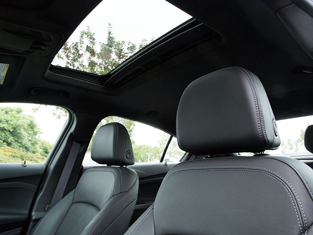 15 2016 Chevrolet Cruze Compact Sedan Comparison