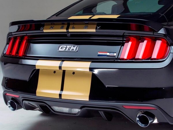 15 2016 Ford Shelby Gt350 H