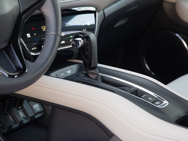 15 2016 Honda Hr V