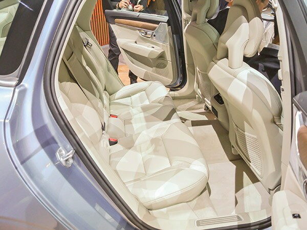 15 2017 Volvo S90