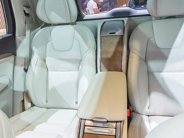 15 2017 Volvo XC90 Excellence