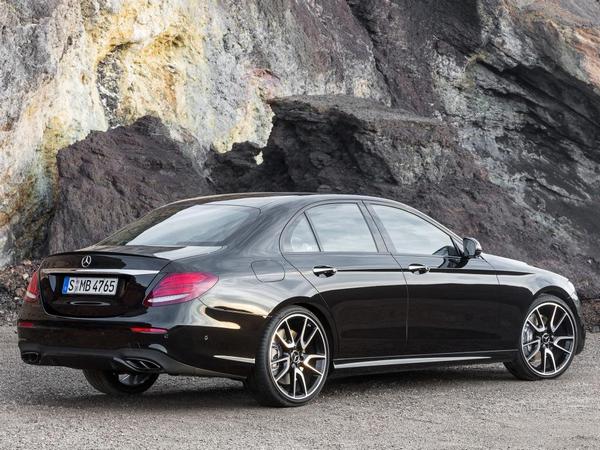 15 2017 Mercedes Amg E43