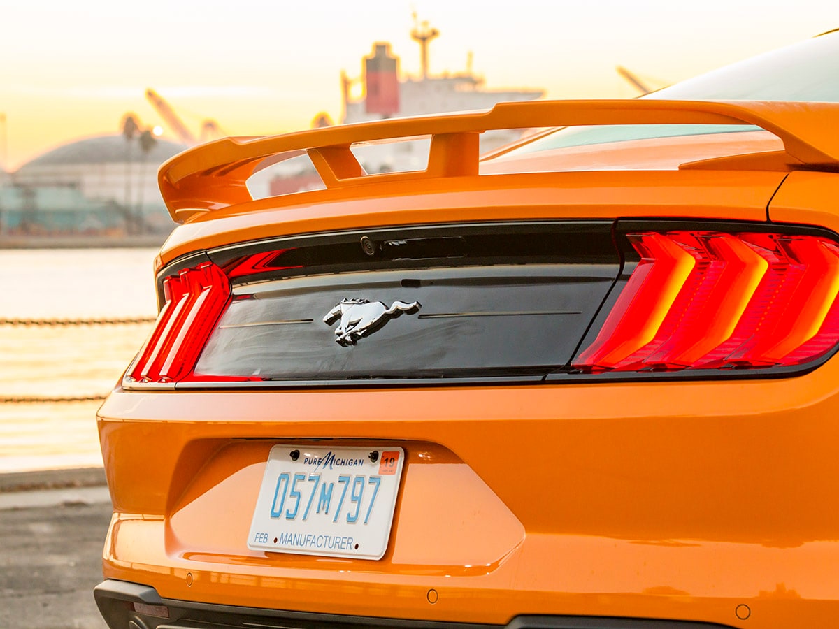 15 2018 Ford Mustang EcoBoost Exterior KBB