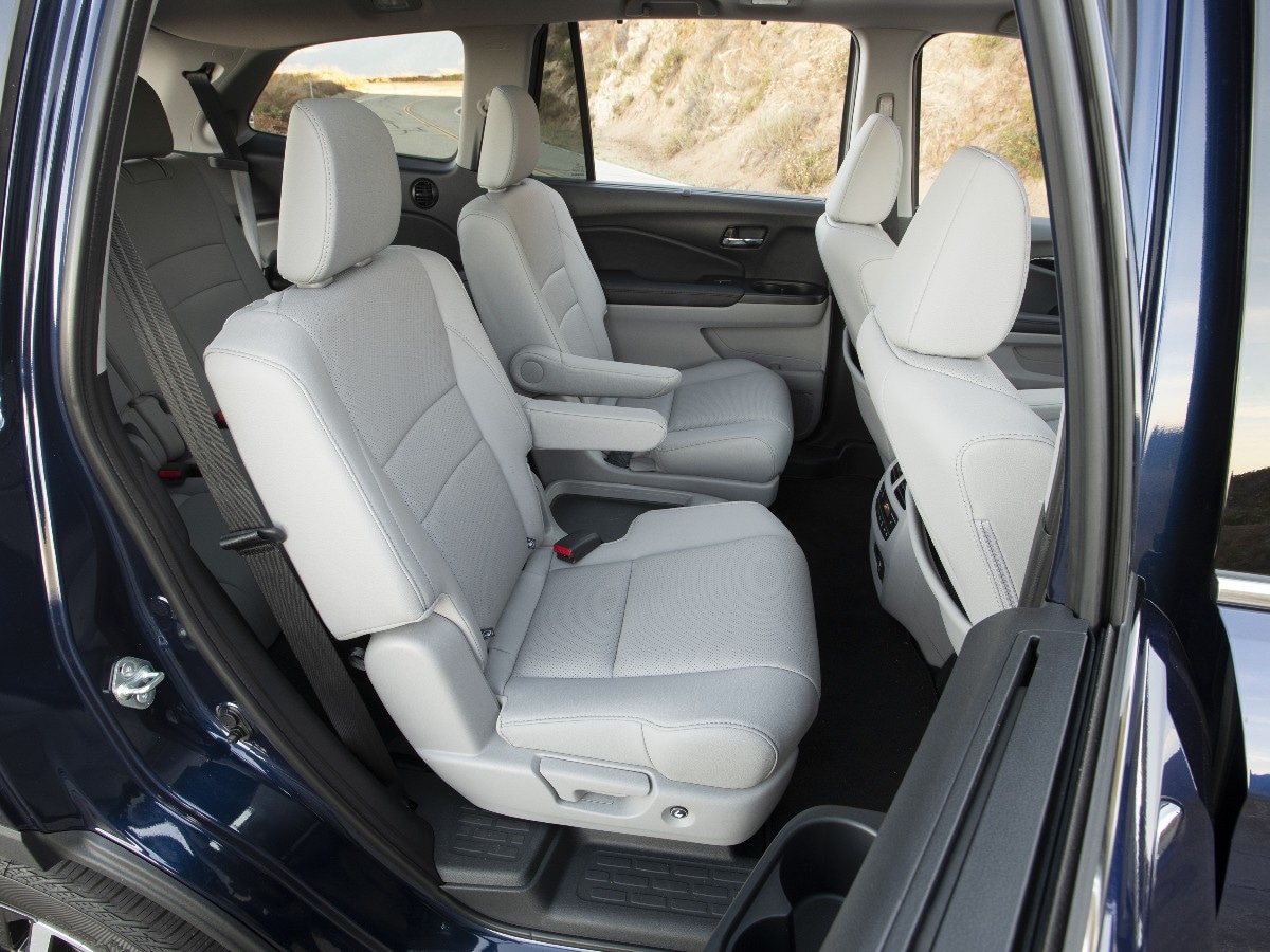 15 2019 Honda Pilot Bb