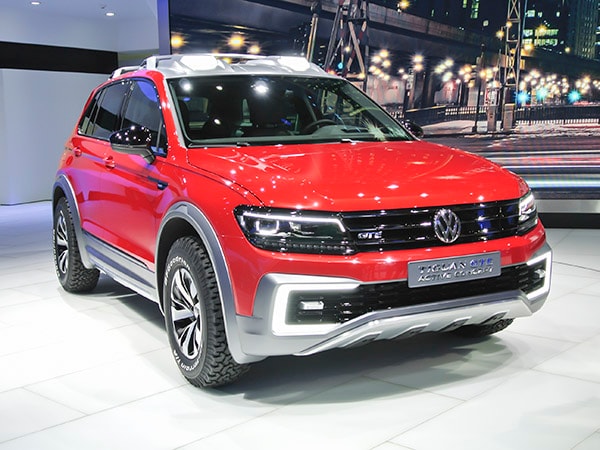 15 Volkswagen Tiguan GTE Concept