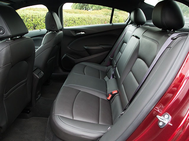 16 2016 Chevrolet Cruze Compact Sedan Comparison