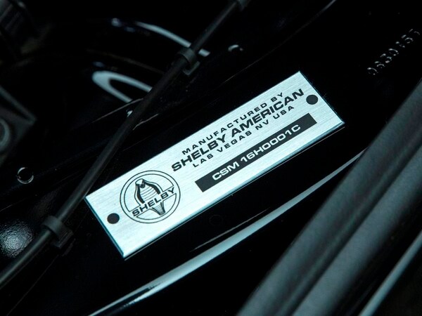 16 2016 Ford Shelby Gt350 H