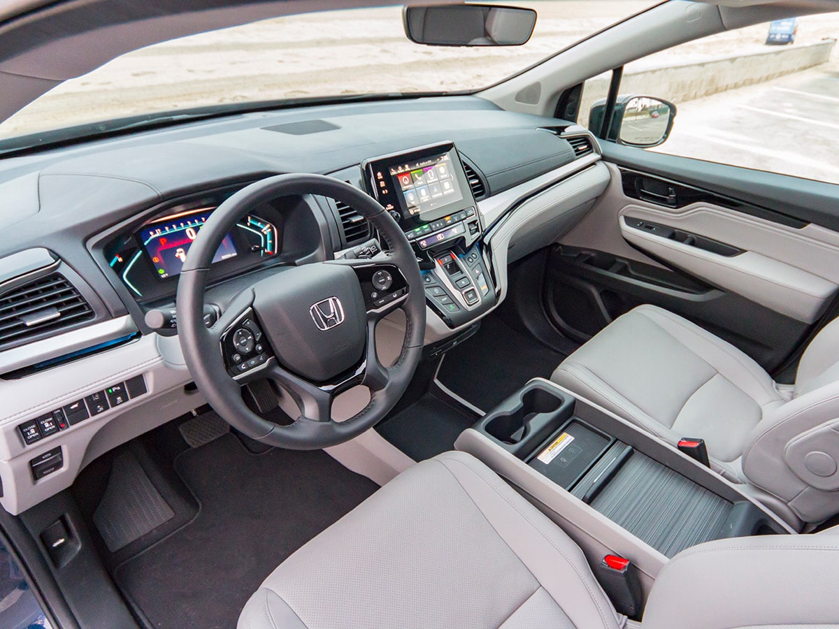 16 2018 Honda Odyssey Elite Intereior BB KBB