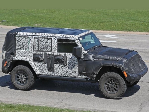 16 2018 Jeep Wrangler Unlimited Prototype