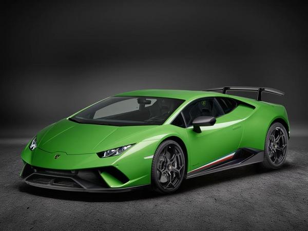 16 2018 Lamborghini Huracan Performante