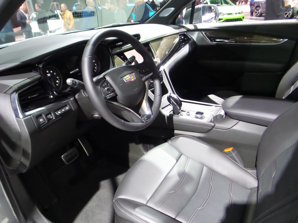 16 2020 Cadillac XT6 Debut