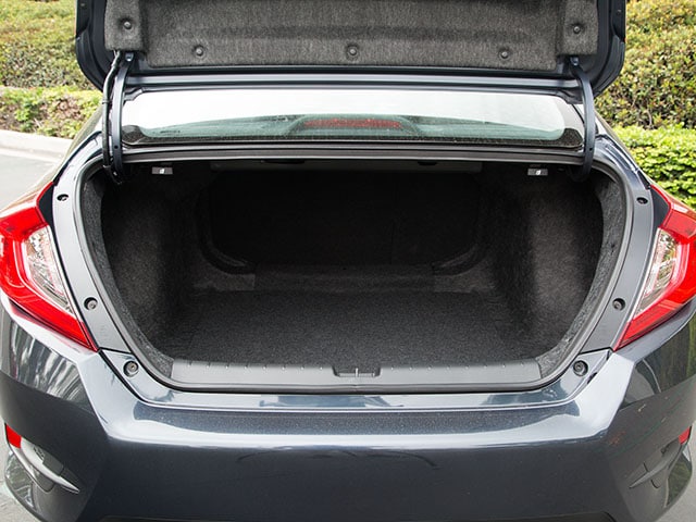 17 2016 Honda Civic Compact Sedan Comparison