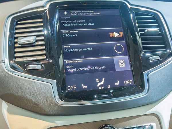 17 2017 Volvo XC90 Excellence