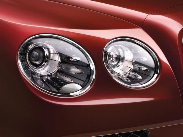 17 2017 Bentley Flying Spur V8s (1)