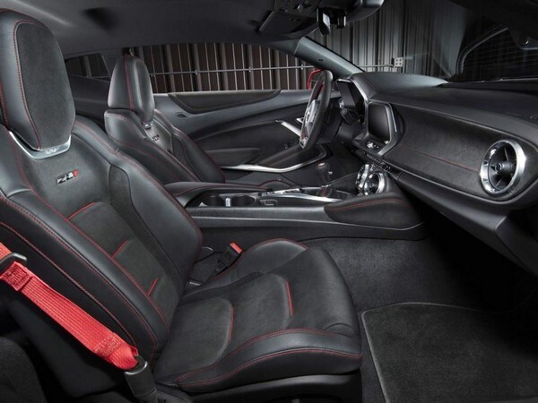17 2017 Chevrolet Camaro Zl1