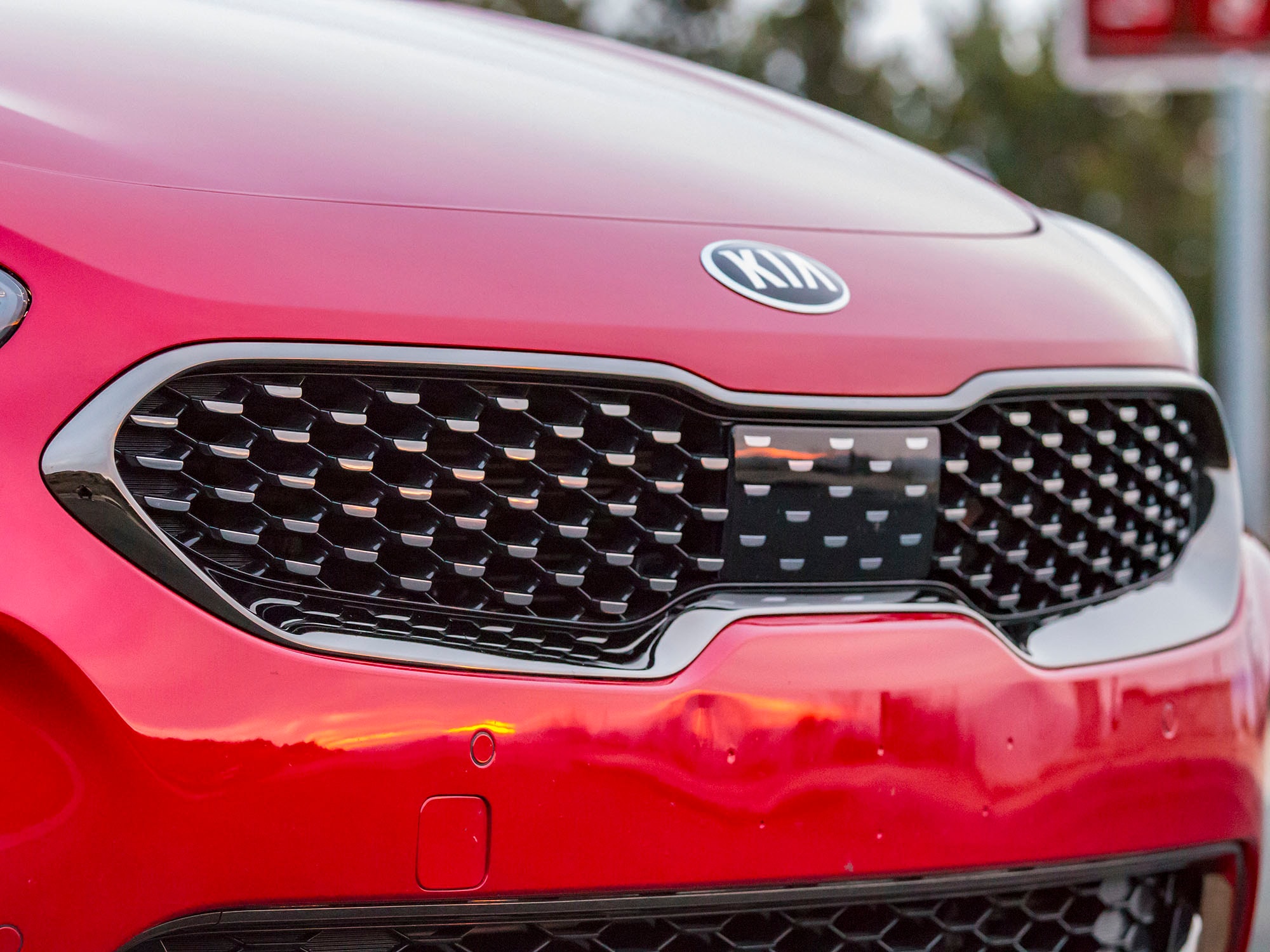 17 2018 Kia Stinger Long Term Exterior KBB