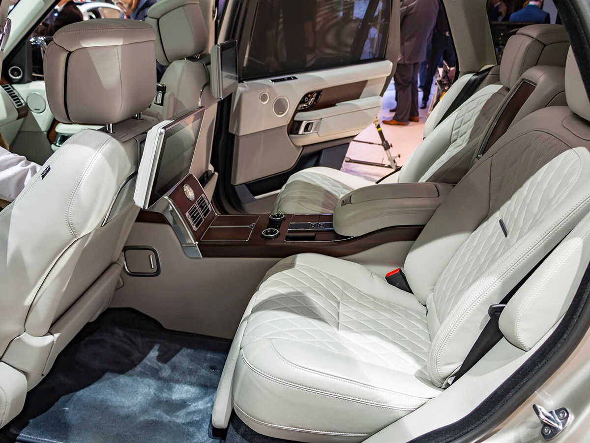 17 2018 Land Rover Range Rover SVAutobiography LAAS KBB
