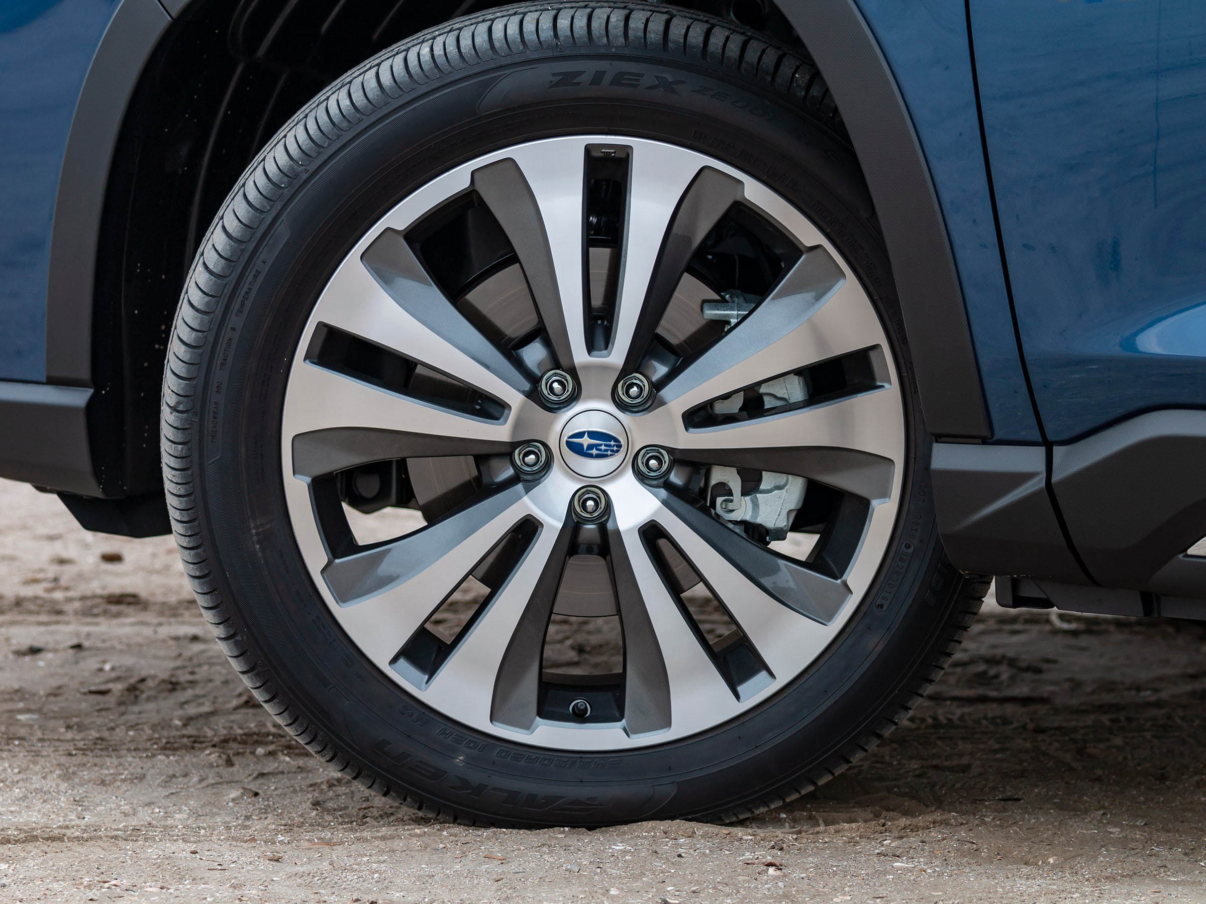 17 2019 Subaru Ascent LT Exterior KBB