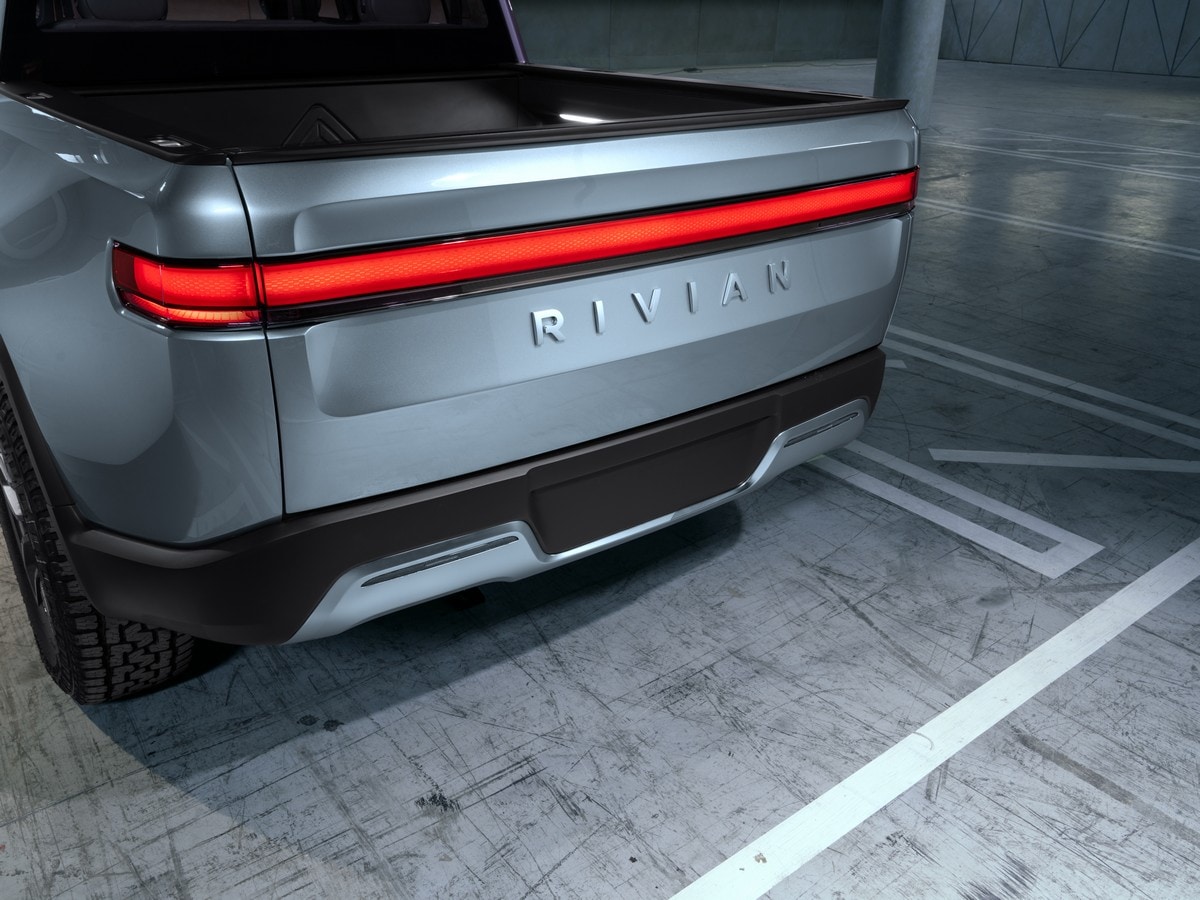 17 Rivian R1t Electric Truck Oem