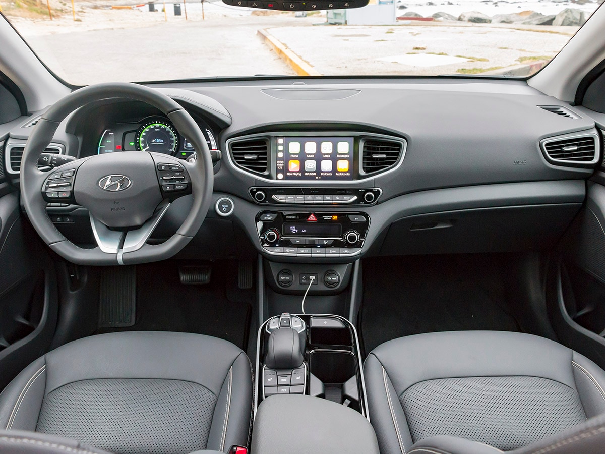 18 2017 Hyundai Ioniq Electric Interior KBB
