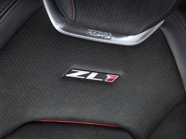 18 2017 Chevrolet Camaro Zl1
