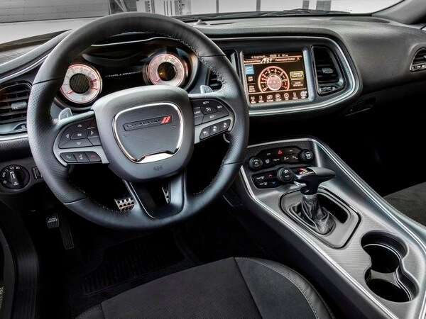 18 2017 Dodge Challenger T A 392