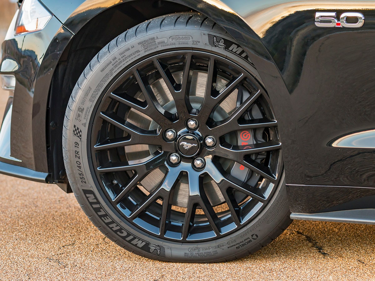 18 2018 Ford Mustang GT Exterior KBB