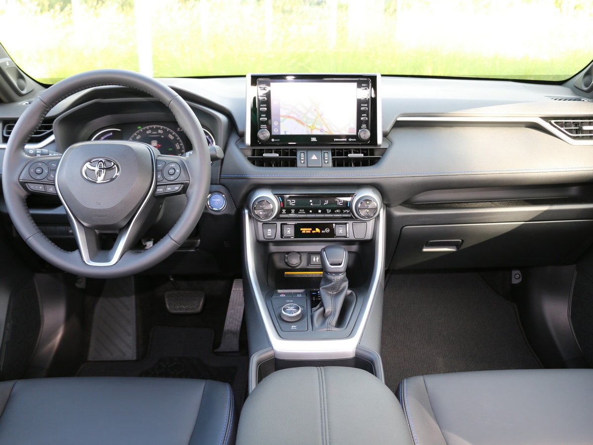 18 2019 Toyota RAV4 Kbb