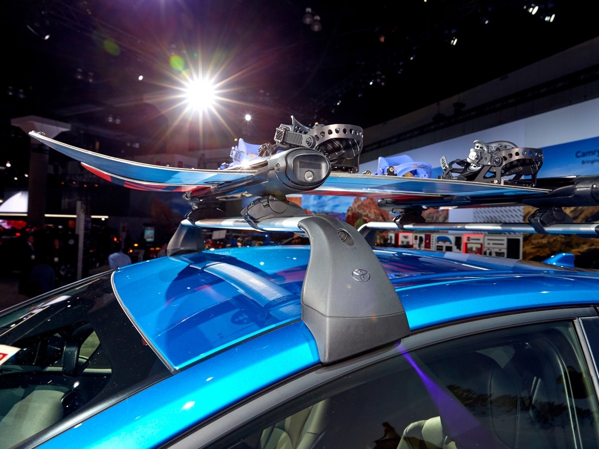 18 2019 Toyota Prius Awd LA