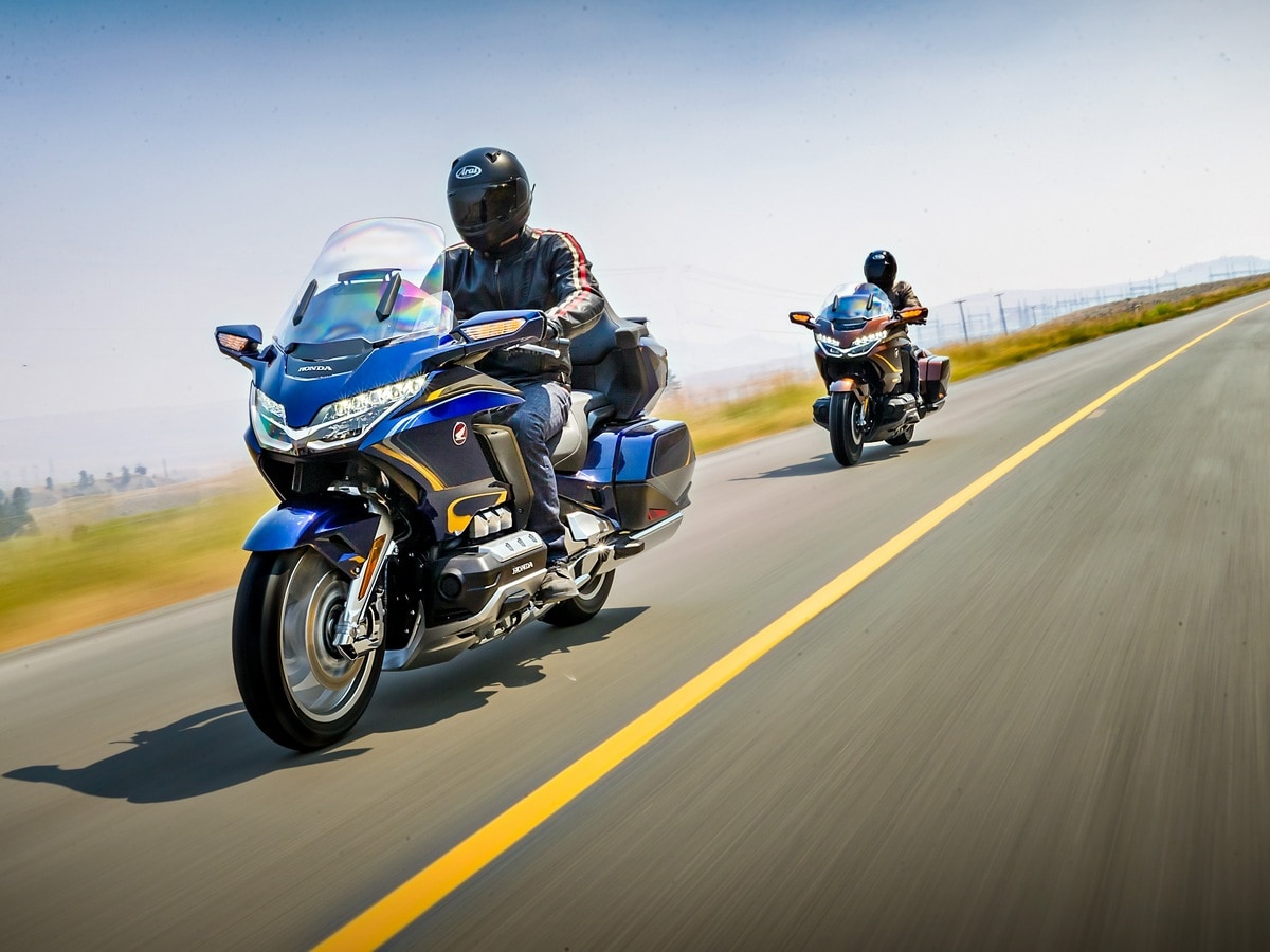 18 Honda Gold Wing Action Image 17