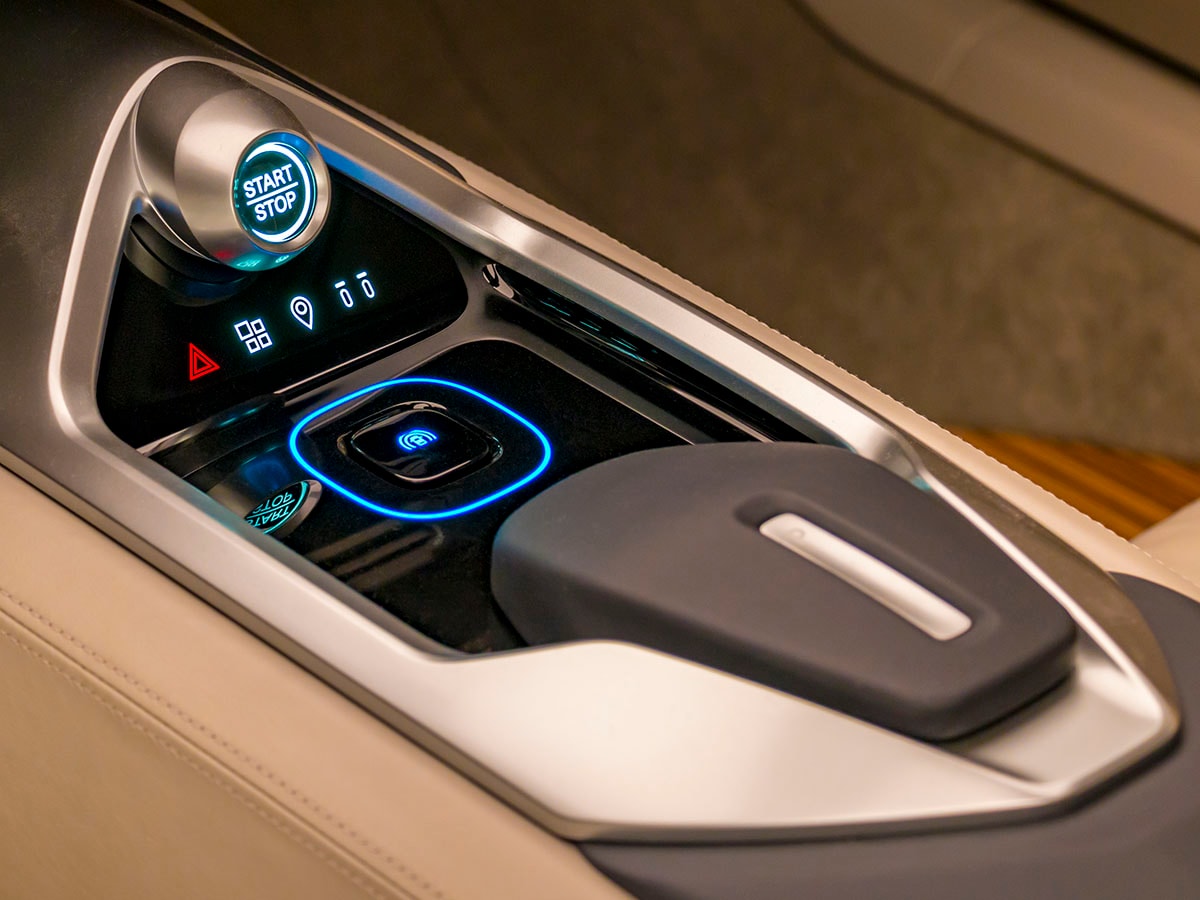 18 Nissan V Motion 2 Sedan Concept Interior KBB