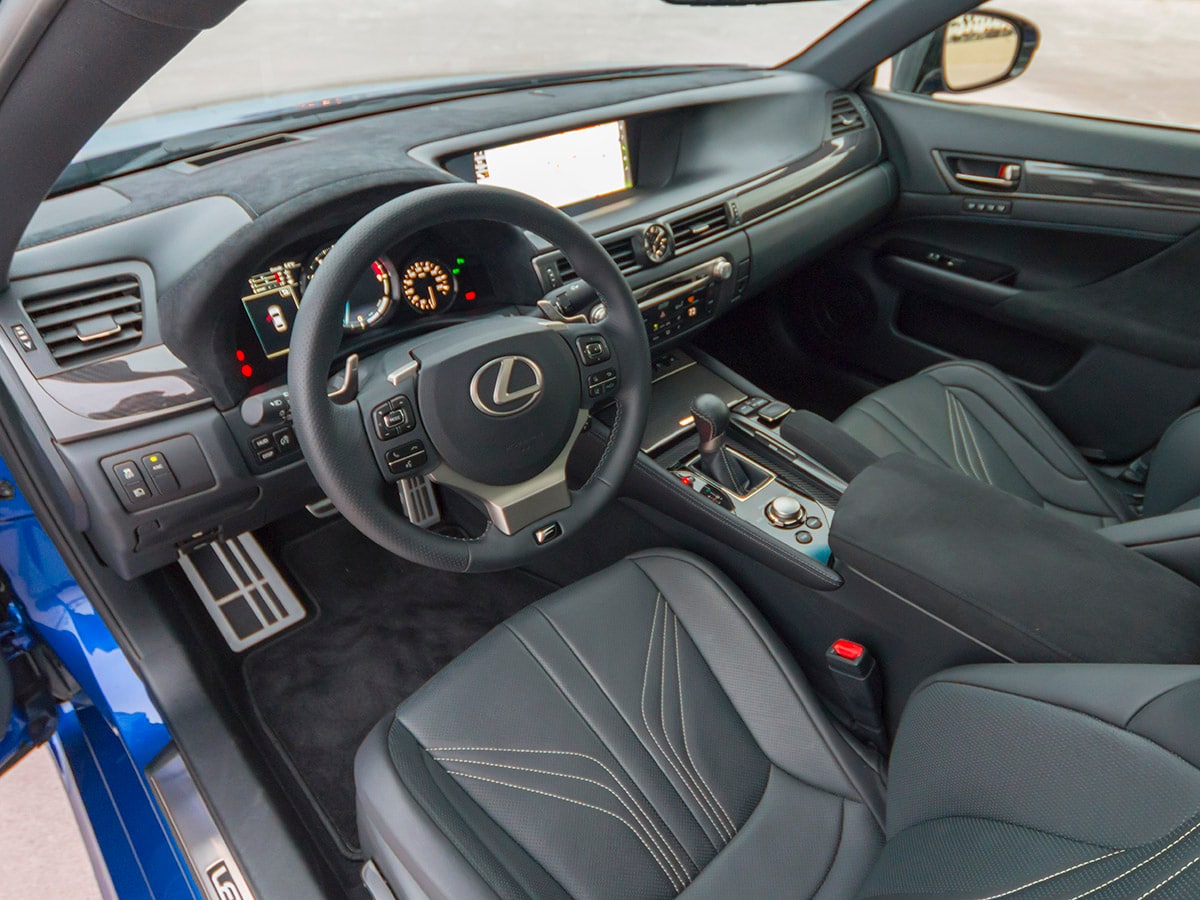 19 2016 Lexus GS F Interior