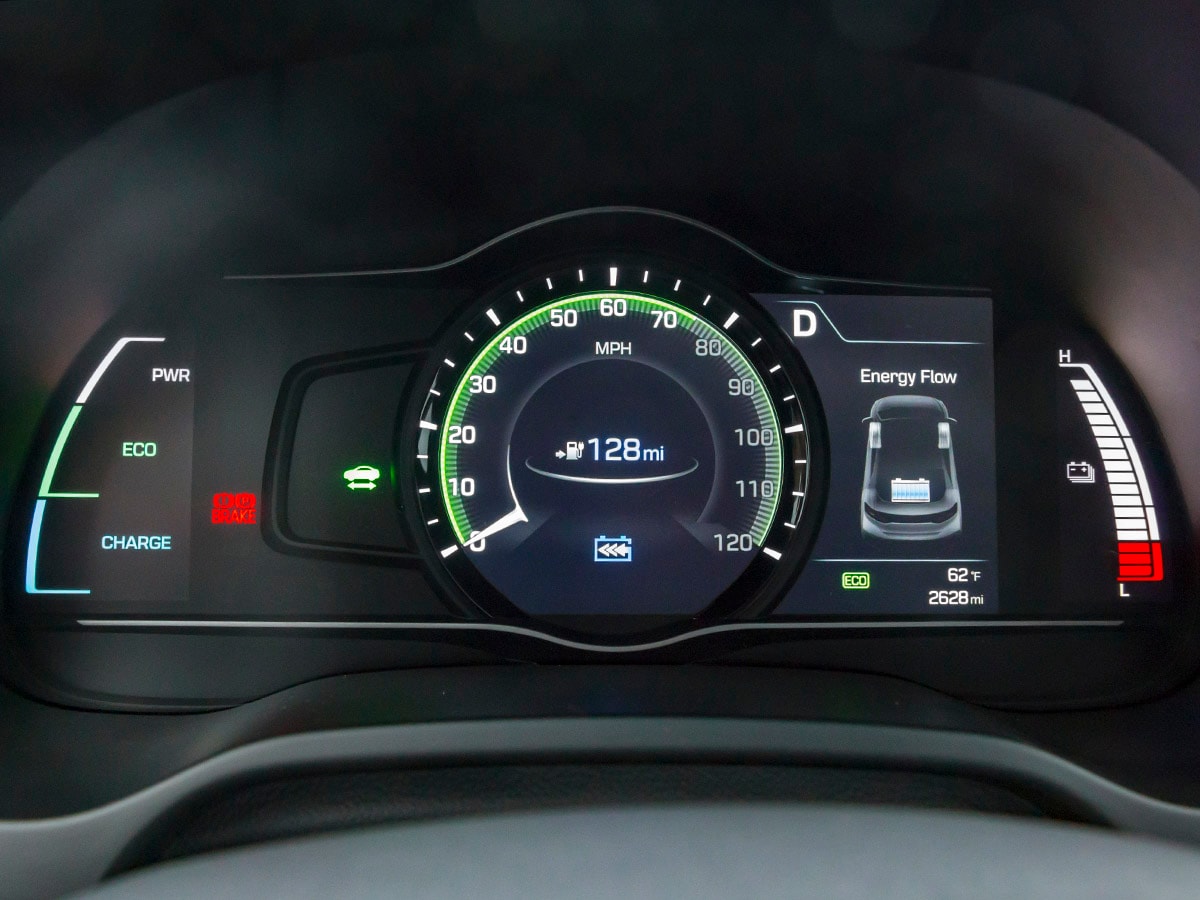 19 2017 Hyundai Ioniq Electric Interior KBB
