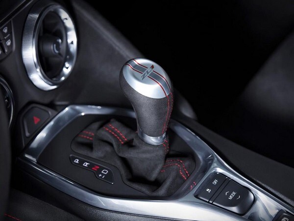 19 2017 Chevrolet Camaro Zl1
