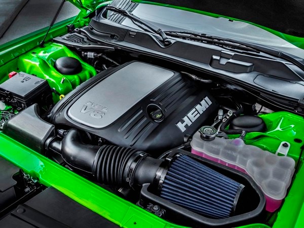 19 2017 Dodge Challenger T A