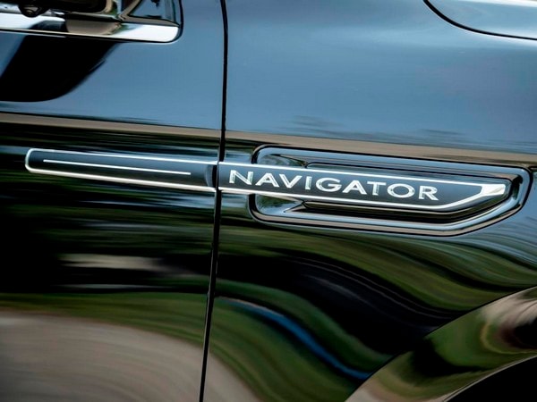 19 2018 Lincoln Navigator L Destination Pkg