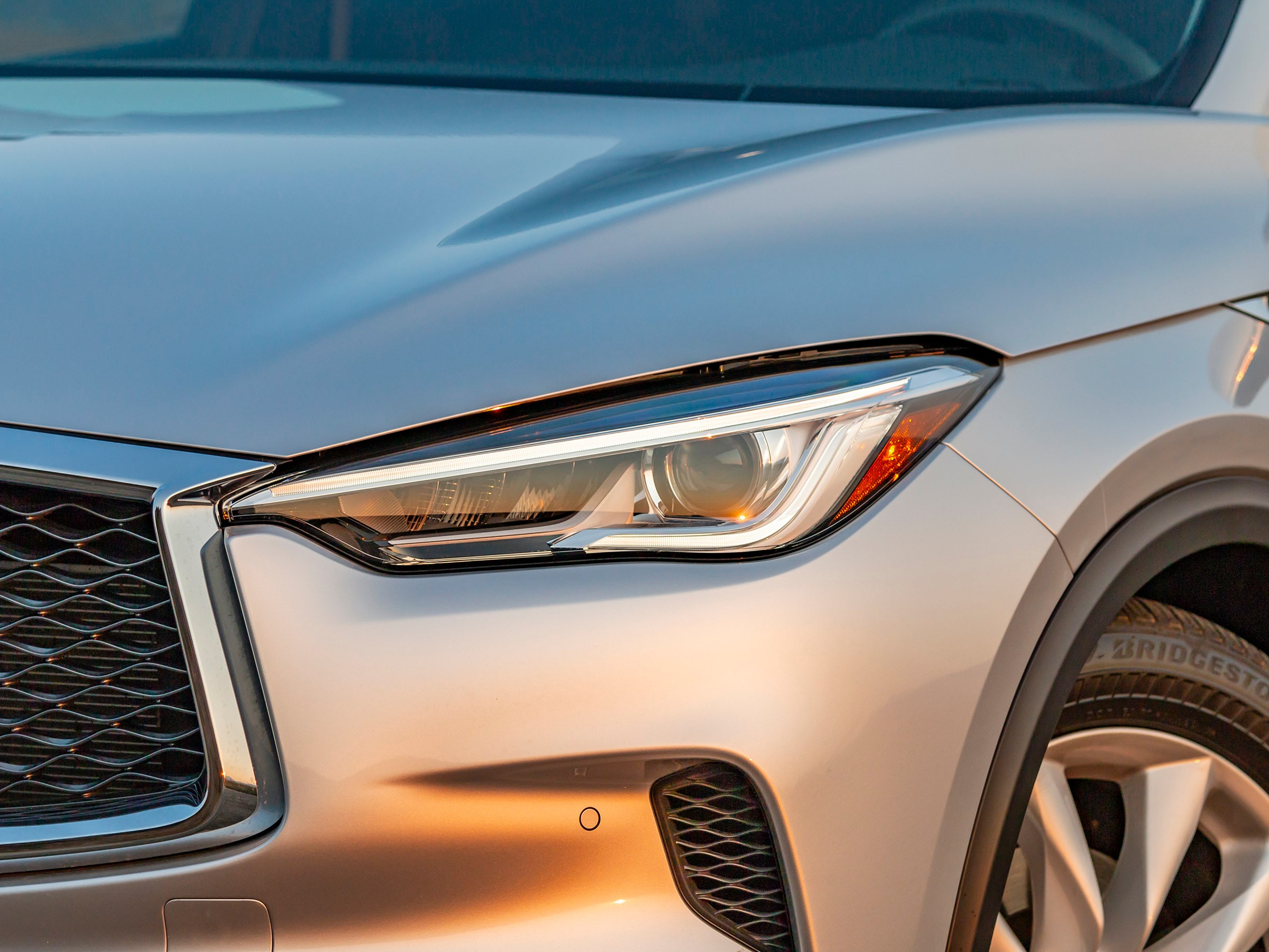 19 2019 Infiniti QX50 LT Exterior KBB