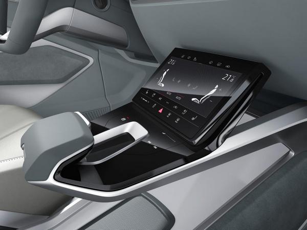 19 Audi E Tron Sportback Concept