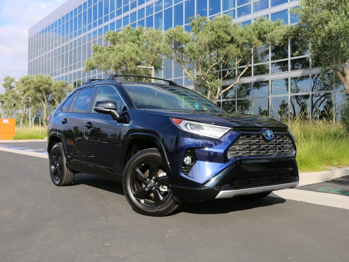 1a 2019 Toyota RAV4 KBB