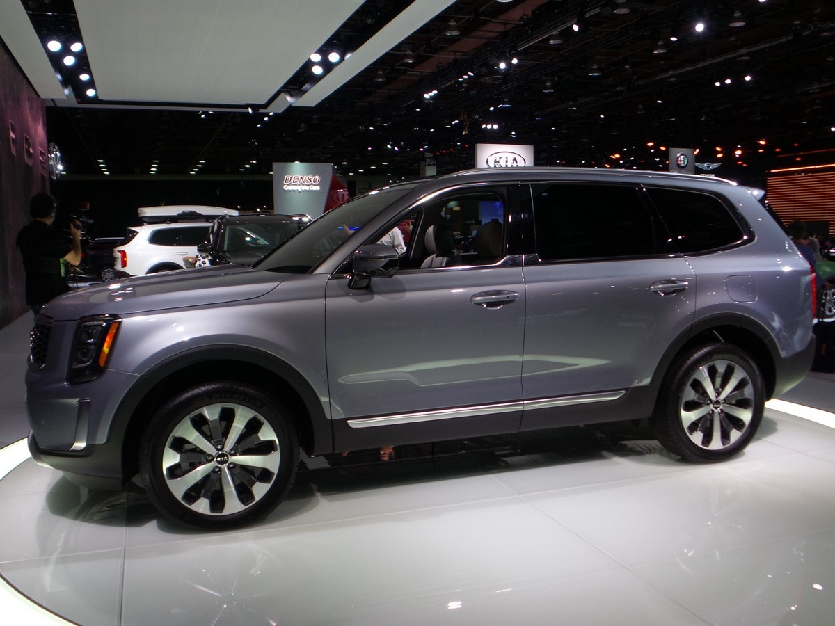 1a 2020 Kia Telluride Debut